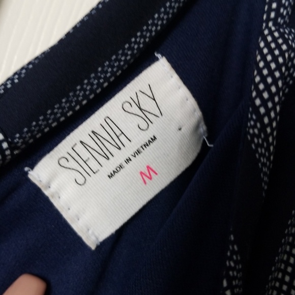 Romer/jumpsuit - Picture 5 of 5